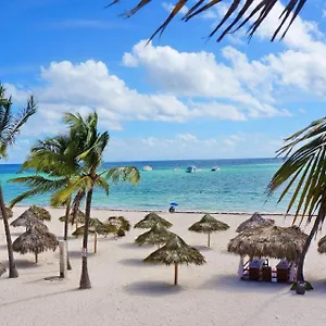 Yonah Comfort Punta Cana, Shared Bed & Breakfast Punta Cana